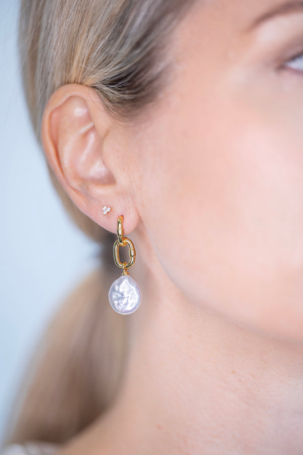 Mimi Freshwater Coin Pearl & Gold Link Drop Earrings