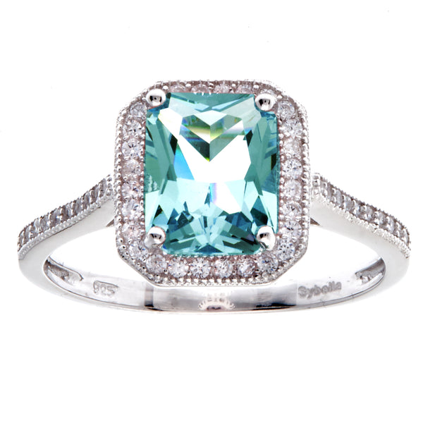 Silver ring with green topaz coloured rectangle