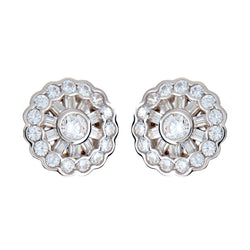 Daisy Silver Stud Earrings